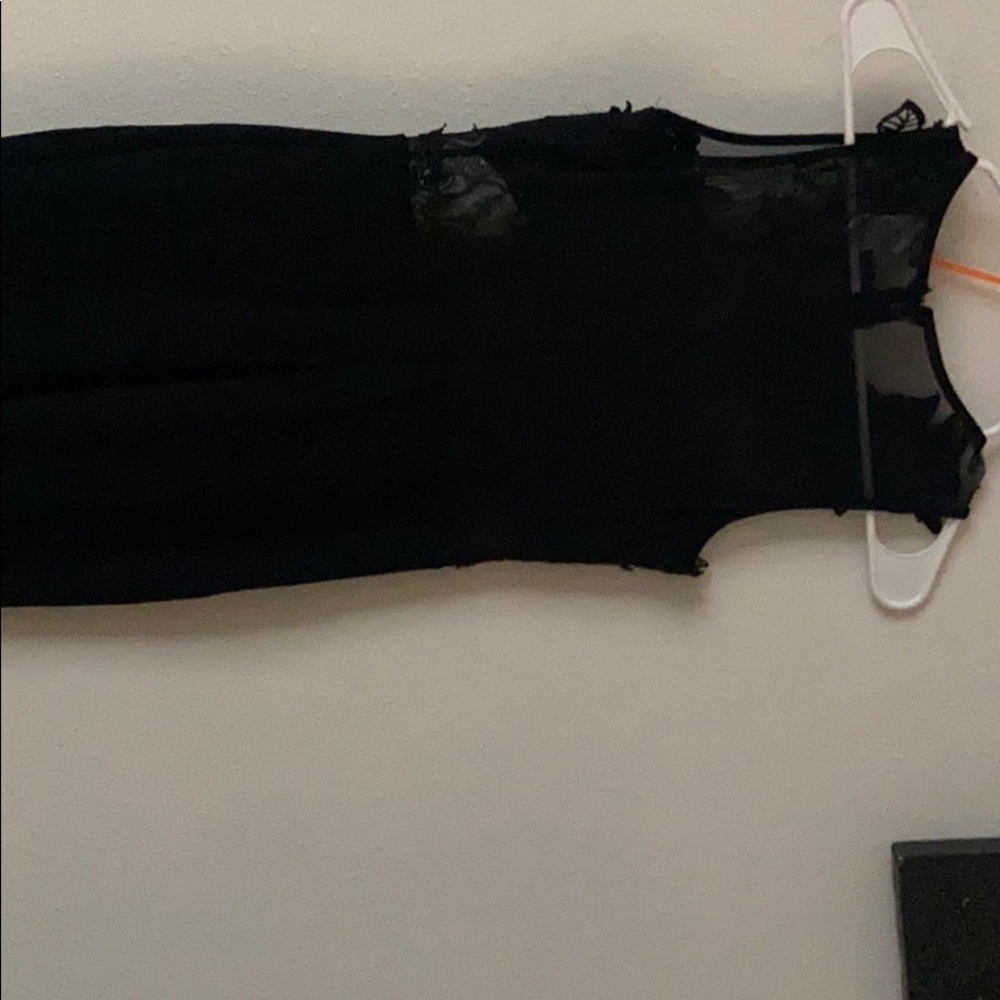 Dress - Picture 5 of 5